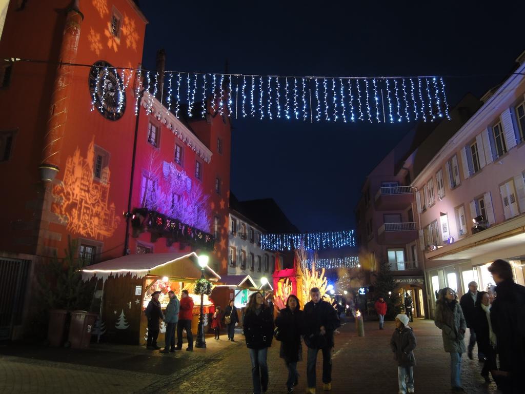 Hotel Restaurant La Tour Romaine - Haguenau - Strasbourg Nord Schweighouse-sur-Moder Buitenkant foto